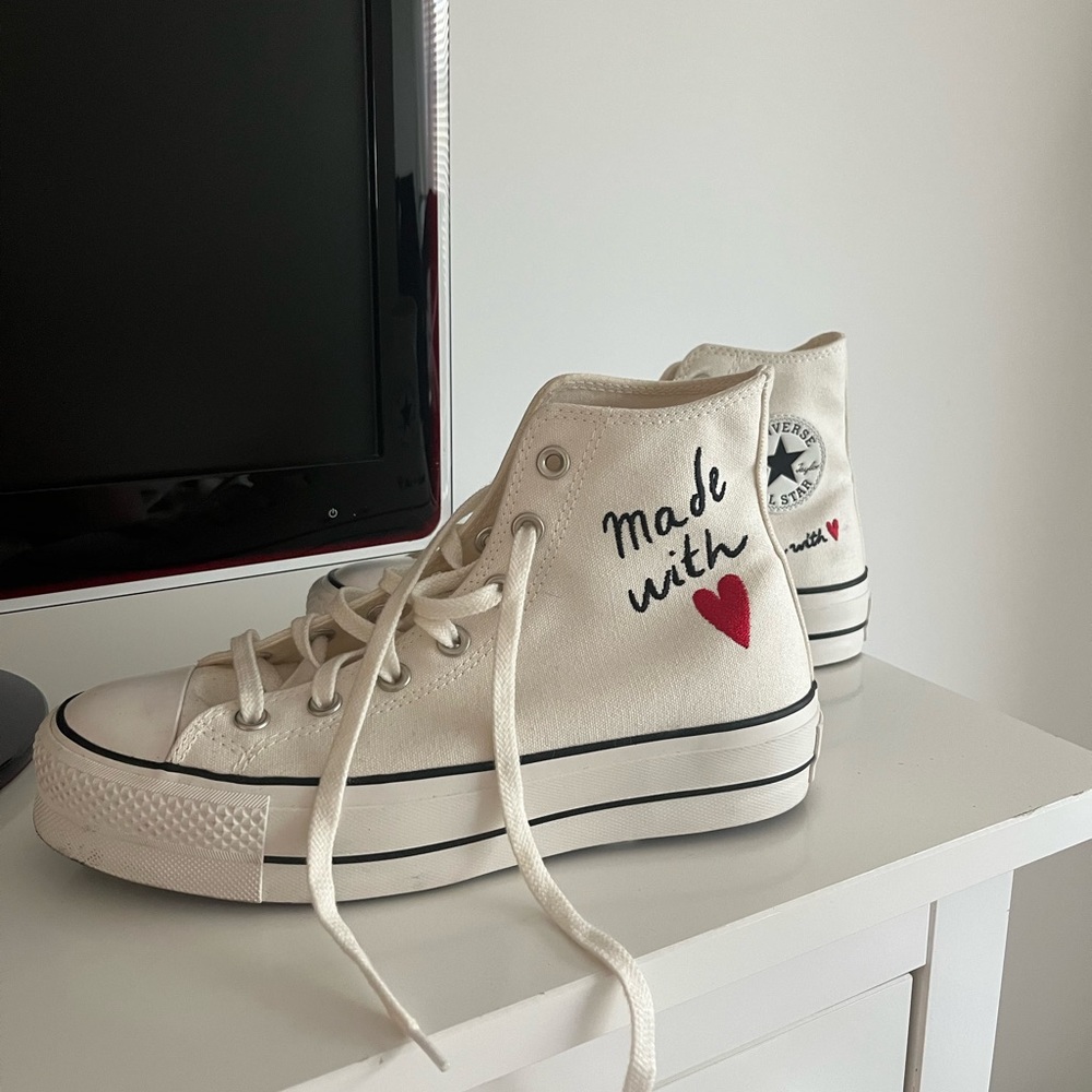 Platform white converse
